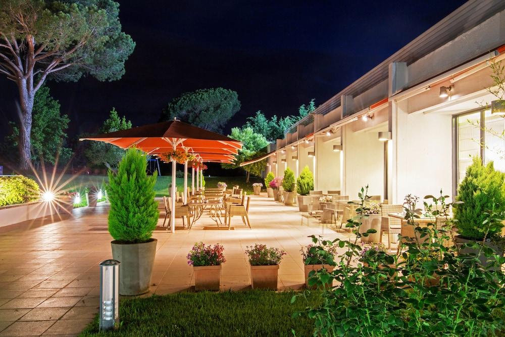 Hotel Eden Park By Brava Hoteles Riudellots de la Selva Dış mekan fotoğraf