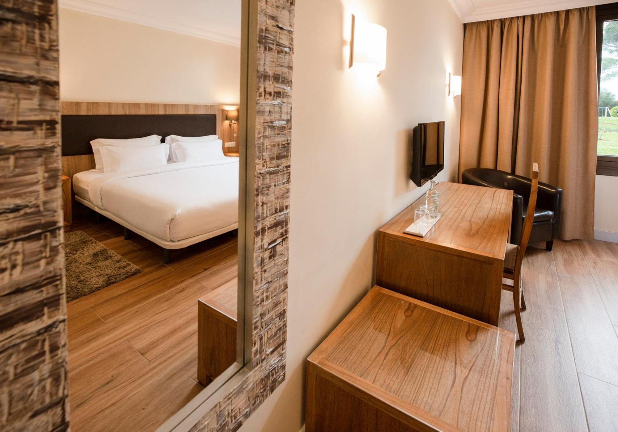 Hotel Eden Park By Brava Hoteles Riudellots de la Selva Oda fotoğraf