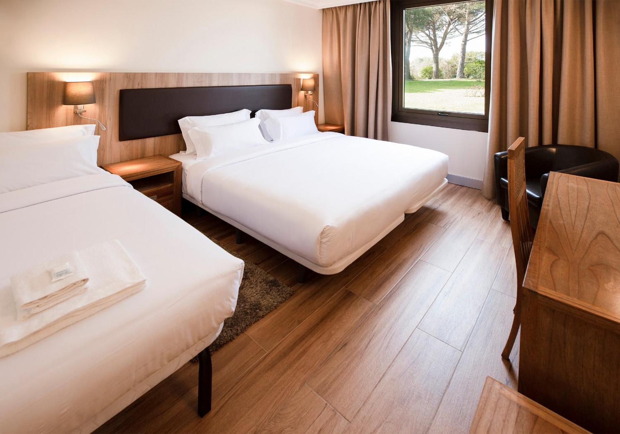 Hotel Eden Park By Brava Hoteles Riudellots de la Selva Oda fotoğraf